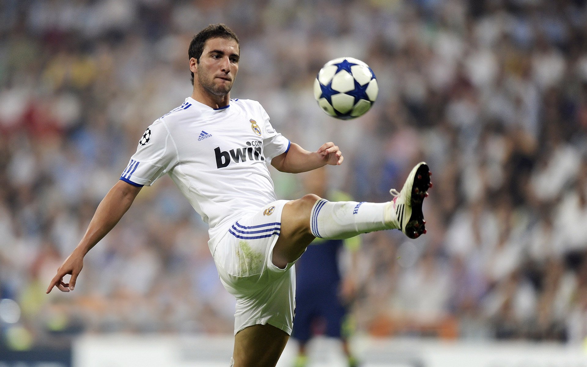 纳达尔与30激战曼联分钟，刷新纪录胜负难料！，JackeyLove焦点对战热度持续攀升